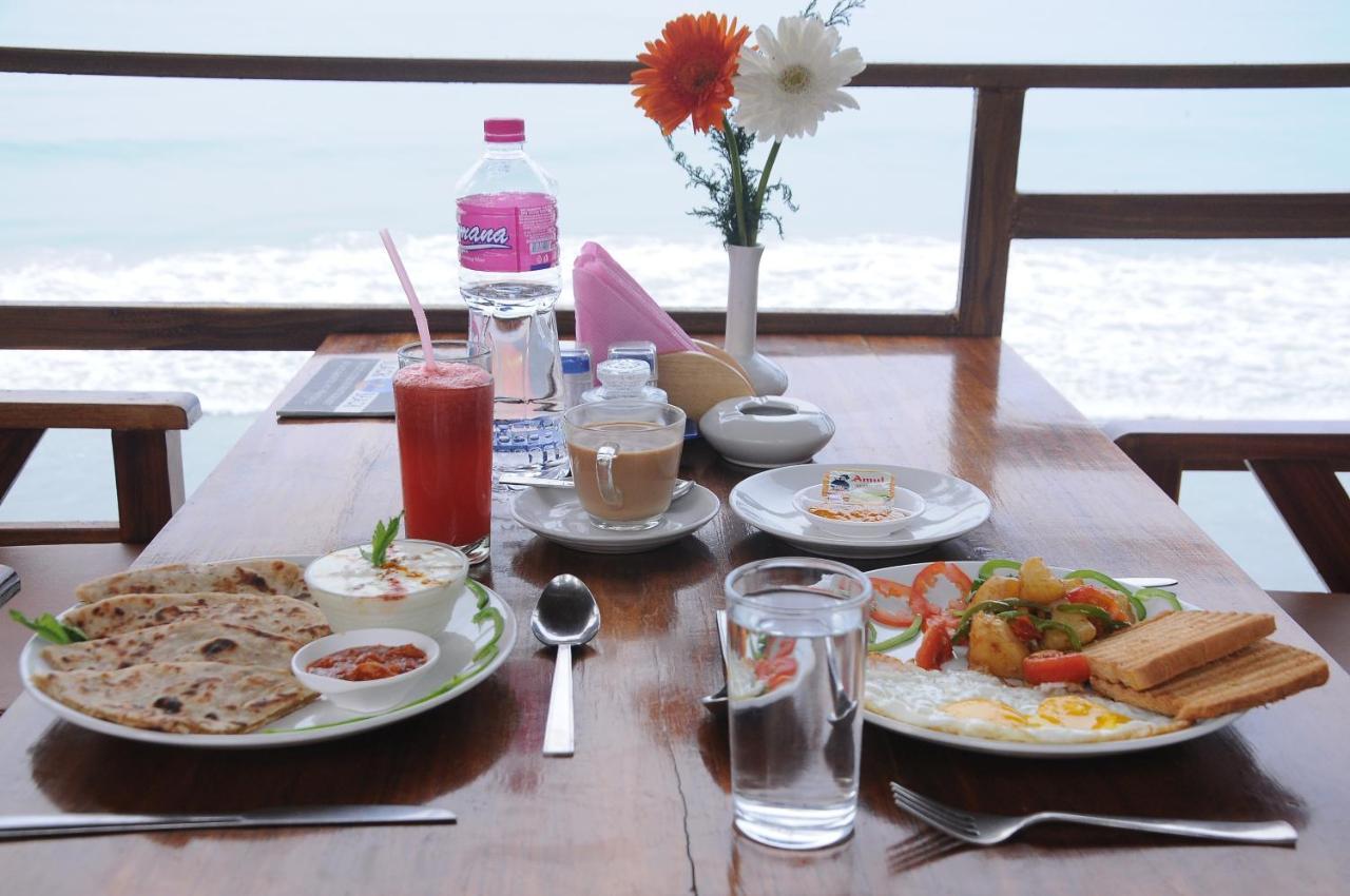 Black Beach Resort Varkala Extérieur photo